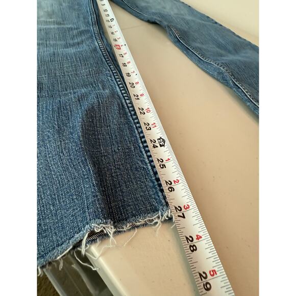 Signature Levi Low Rise Bootcut jeans with frayed hem size 12 Medium - Picture 8 of 9
